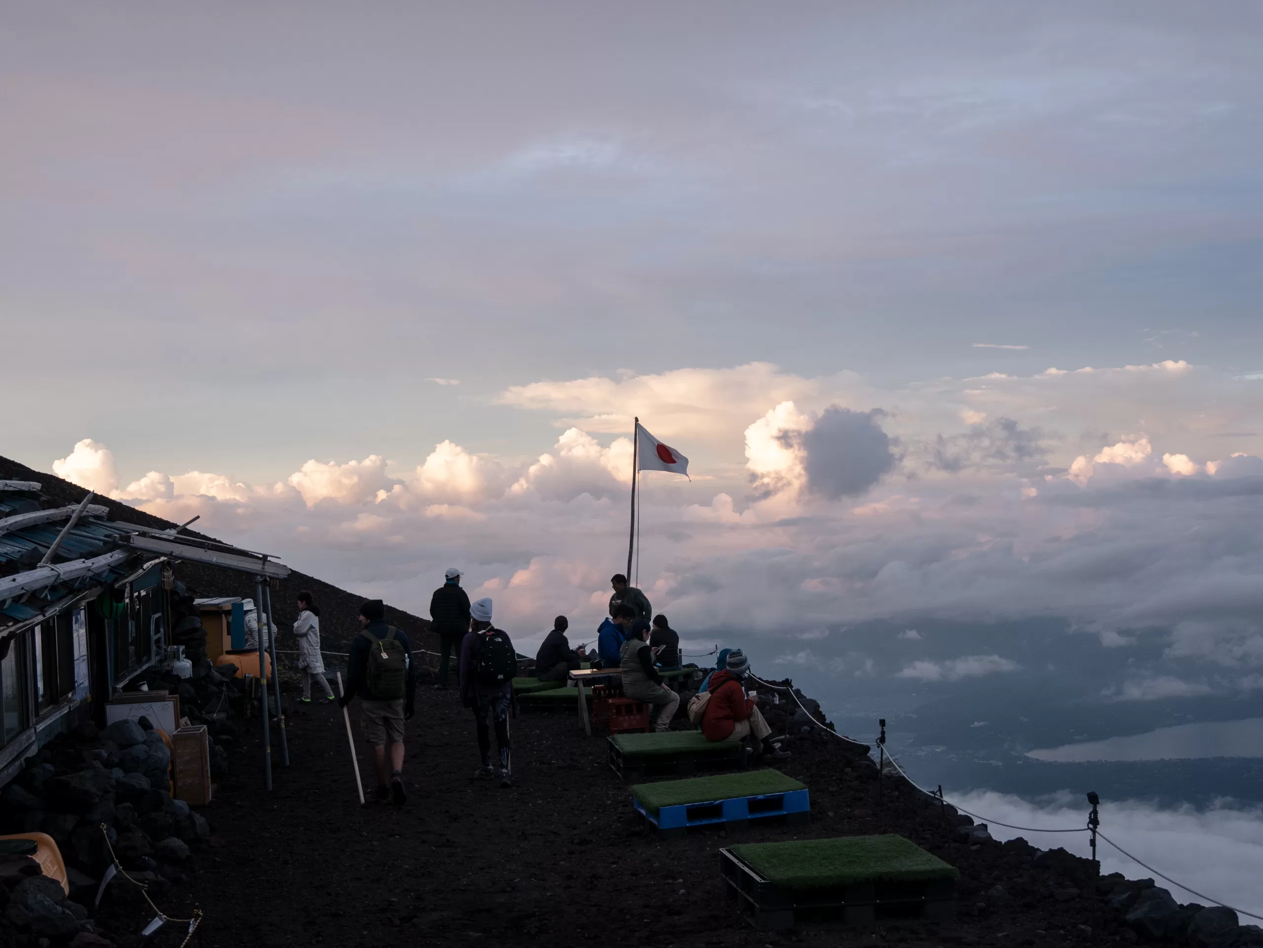 Jak jsem zdolal horu Fuji v Japonsku (trasou Gotemba trail) - Japonsko bez cestovky