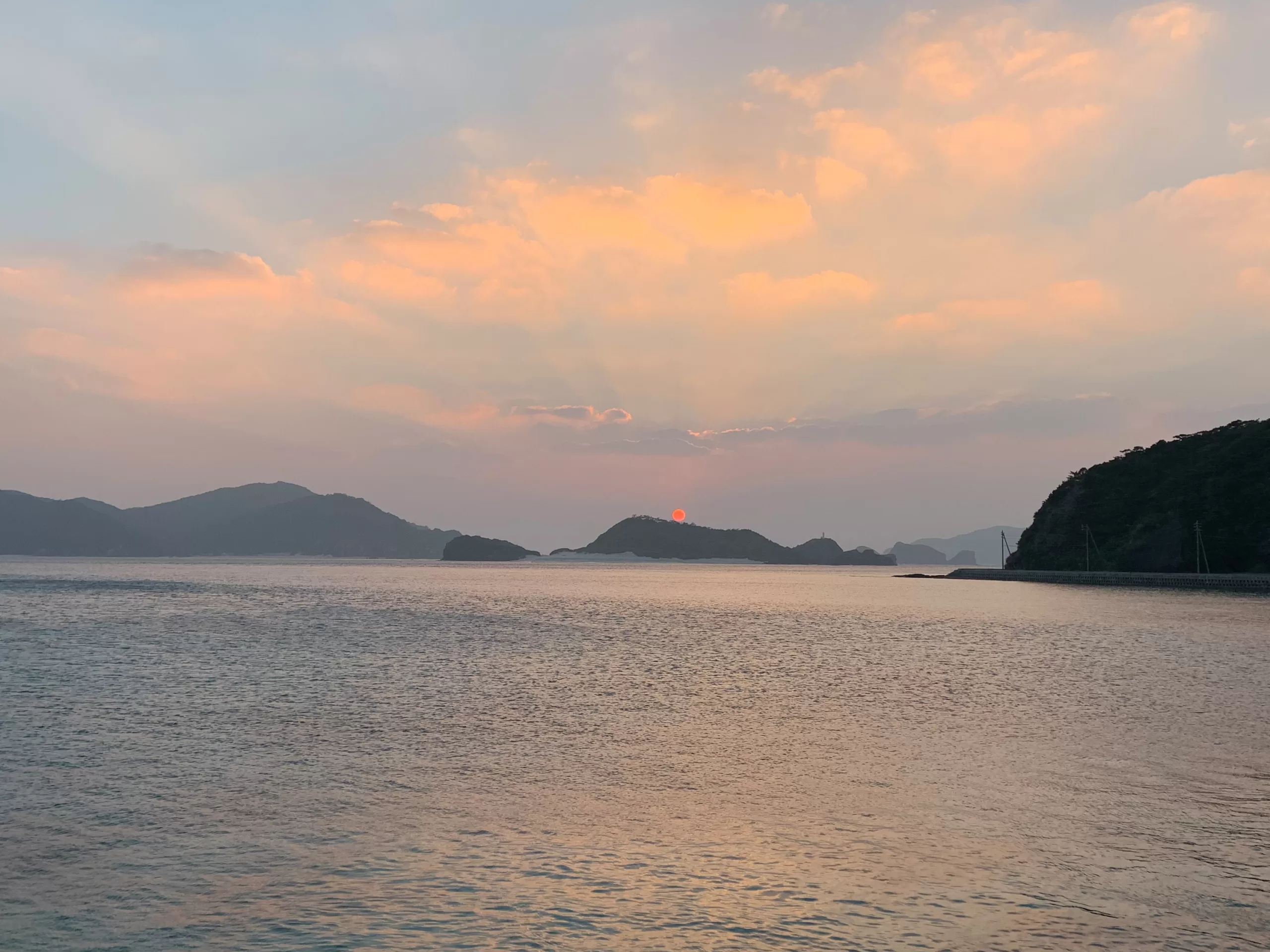 Tip na báječný výlet lodí na ostrov Zamami nedaleko Okinawy - Japonsko bez cestovky